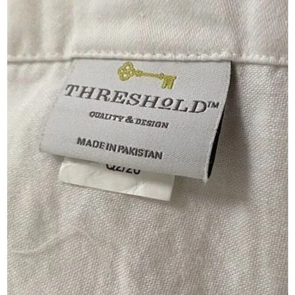 Threshold shower curtain - Picture 2 of 5